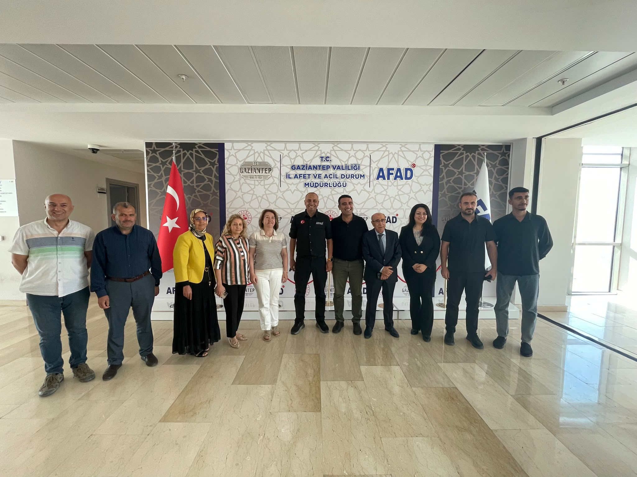 Gaziantep İl Afet ve Acil Durum Müdürü Fikret Deniz’e hayırlı olsun ziyareti